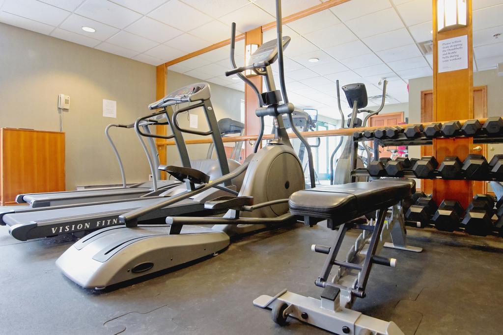Hearthstone Lodge Sun Peaks Ngoại thất bức ảnh