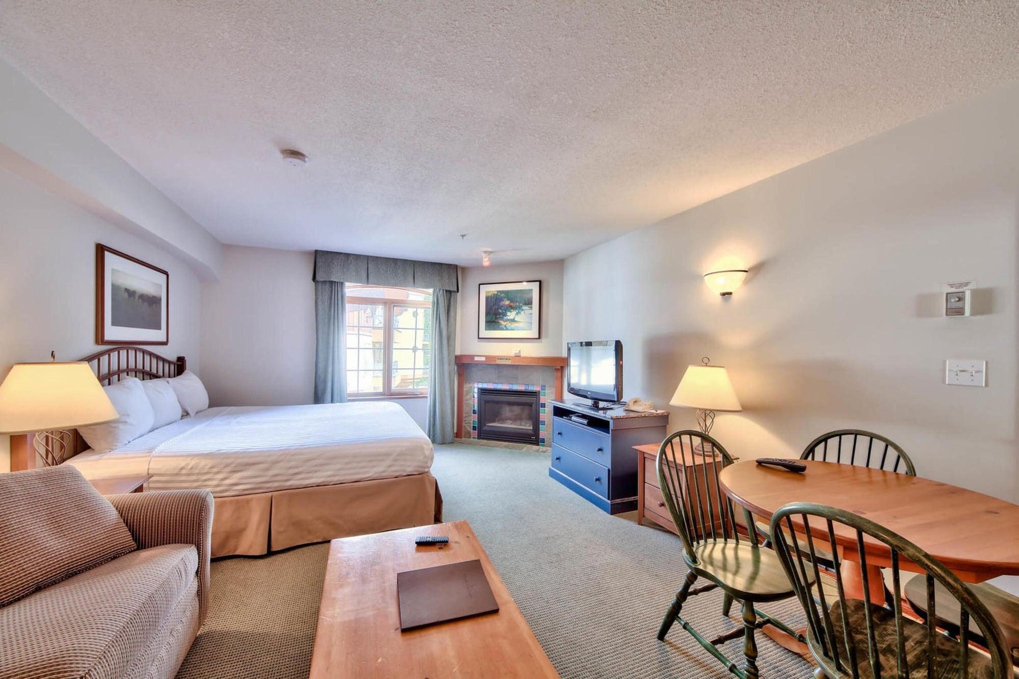 Hearthstone Lodge Sun Peaks Ngoại thất bức ảnh