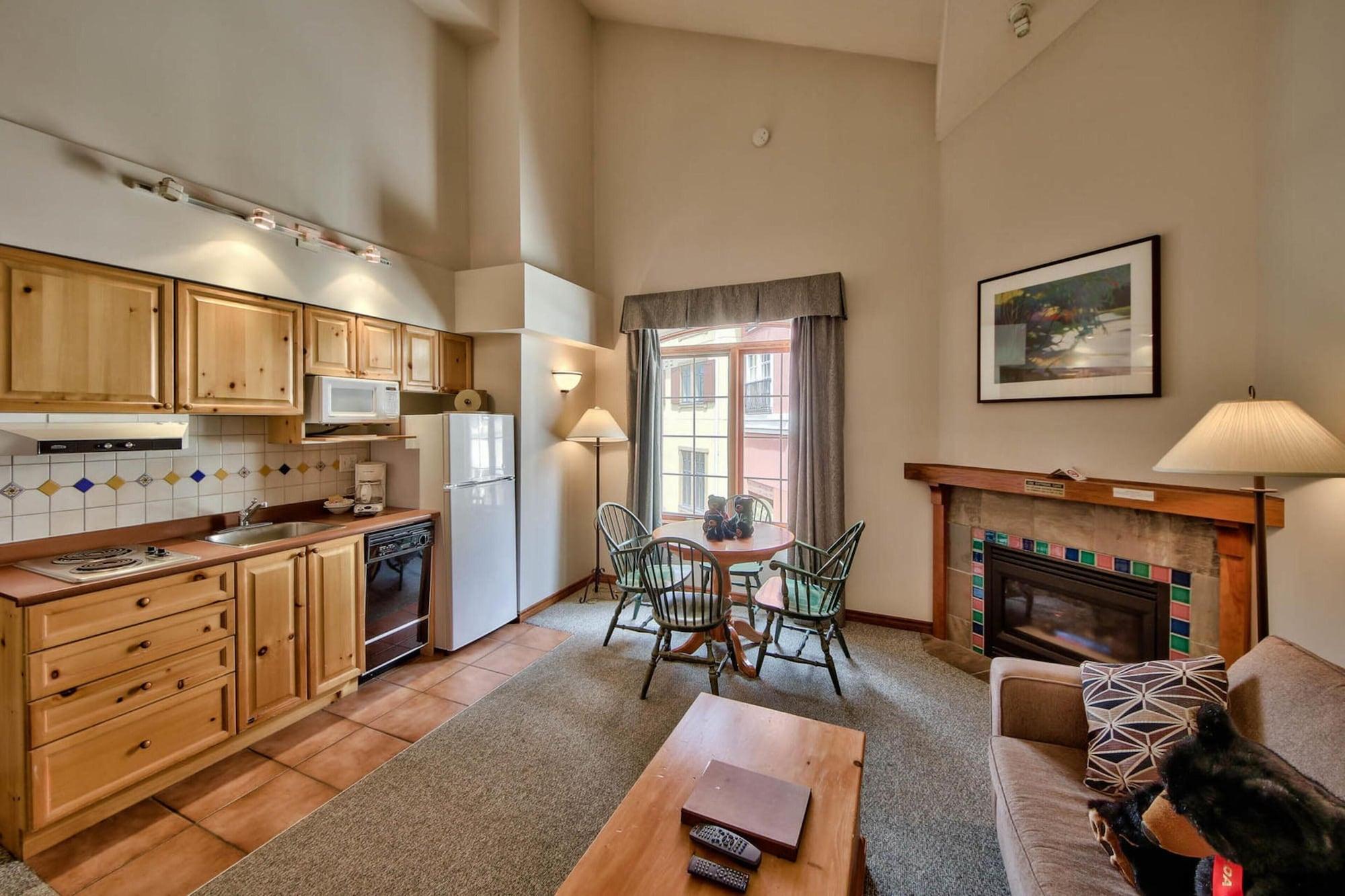 Hearthstone Lodge Sun Peaks Ngoại thất bức ảnh