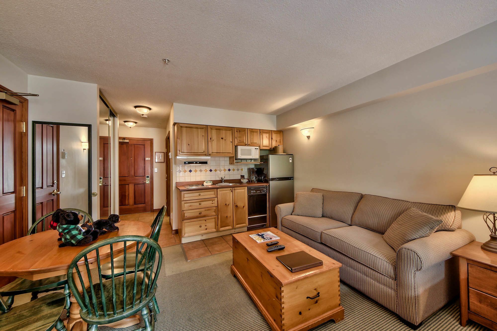Hearthstone Lodge Sun Peaks Ngoại thất bức ảnh